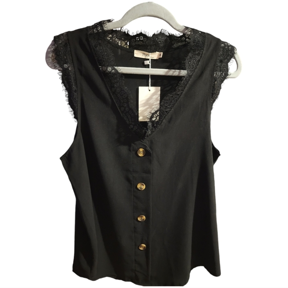 Black Solid Sleeveless Button Down Relaxed Top Vest - Picture 3 of 4